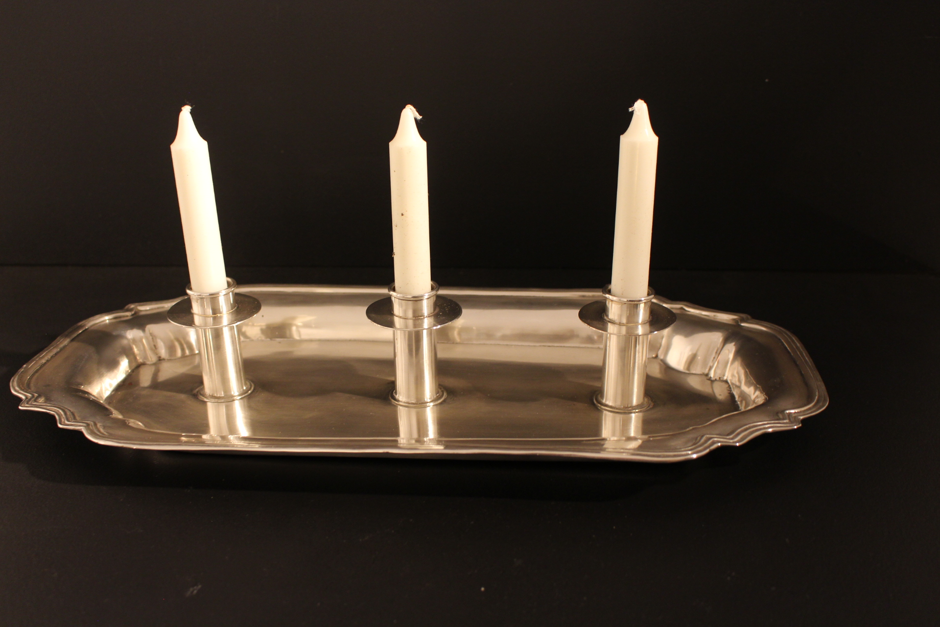  Bougeoir en métal argenté