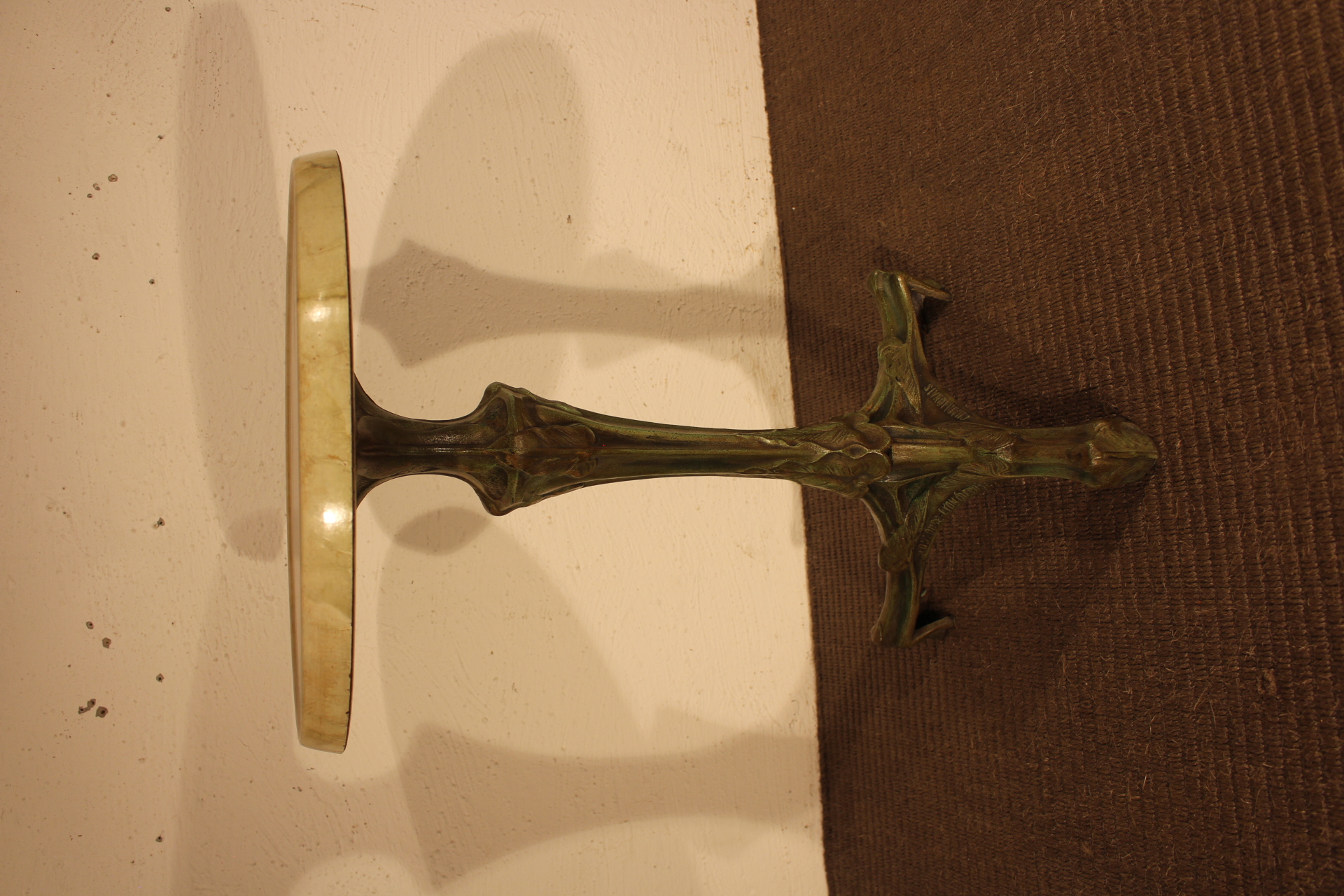  Guéridon de Hector Guimard