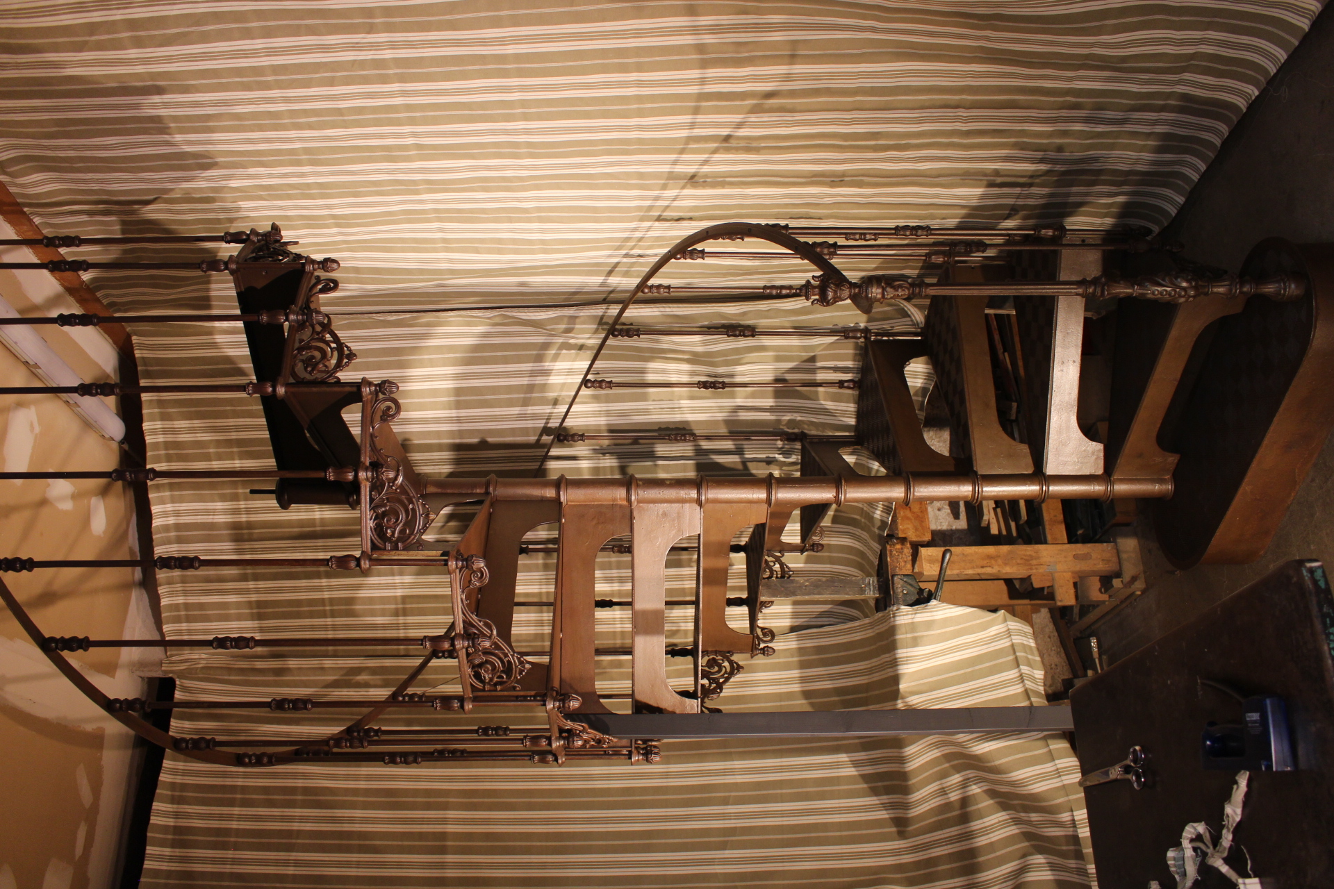 Escalier colimaçon 19e siècle