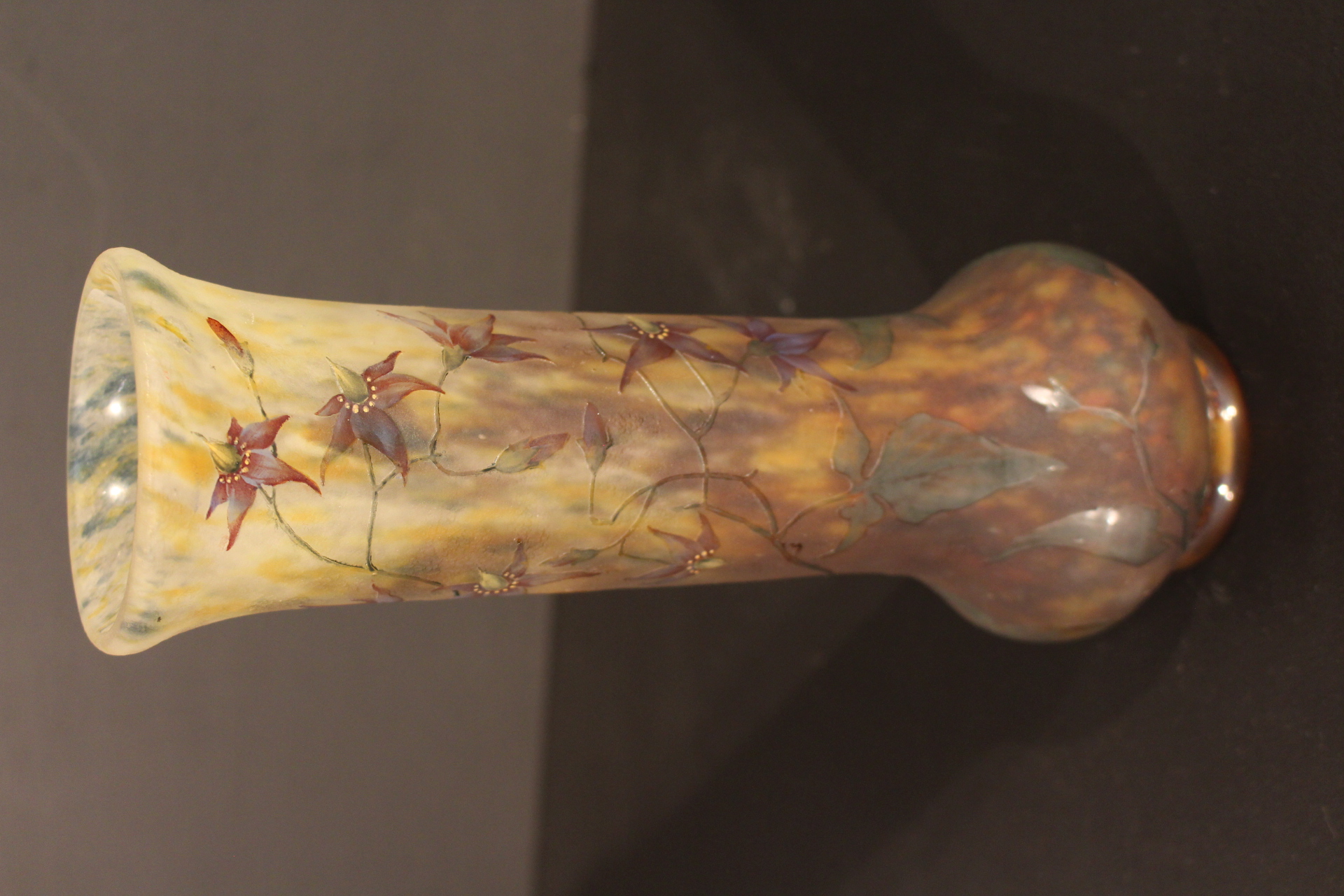  Vase de la maison  Daum